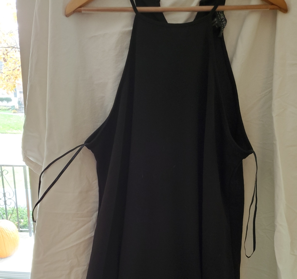 FOREVER 21 Plus size Black Dress